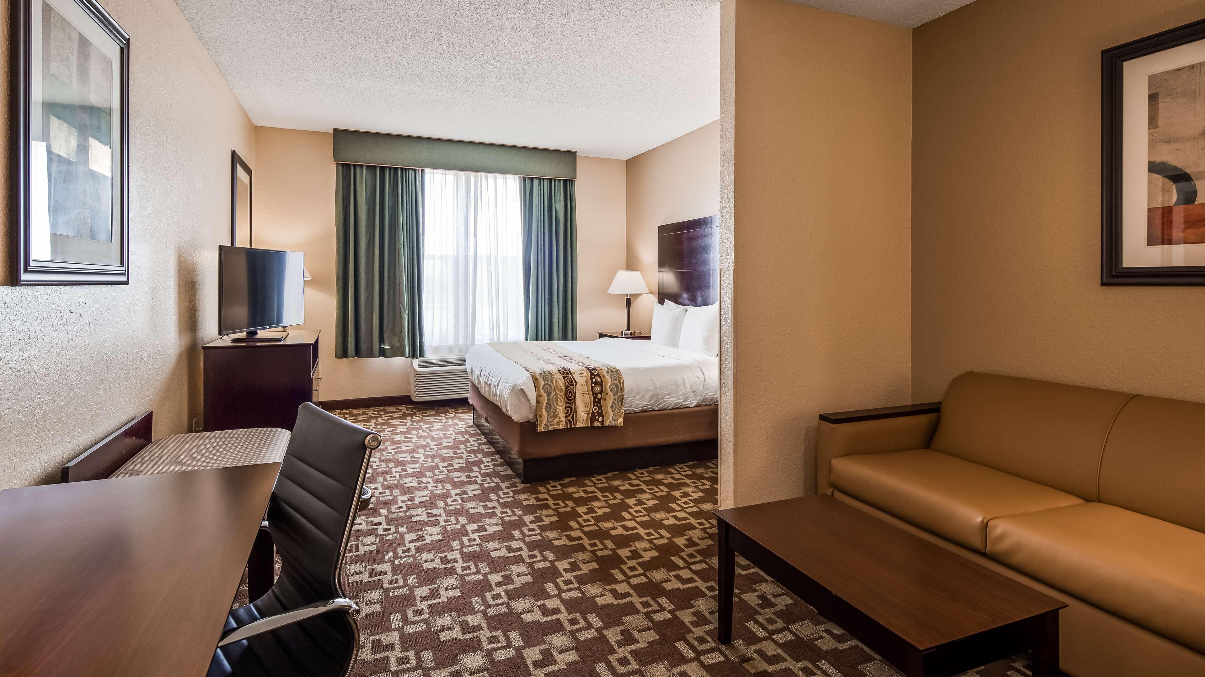 Best Western Plus Hobby Airport Inn And Suites Houston Buitenkant foto