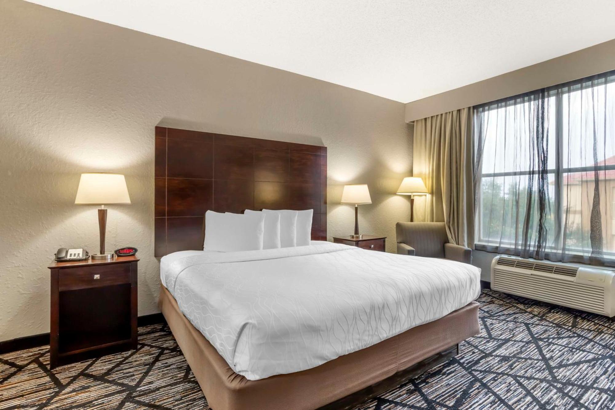 Best Western Plus Hobby Airport Inn And Suites Houston Buitenkant foto