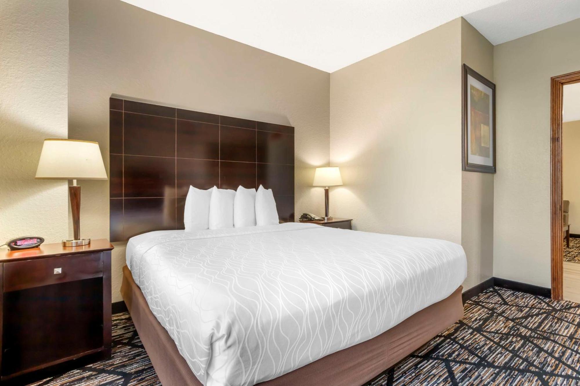 Best Western Plus Hobby Airport Inn And Suites Houston Buitenkant foto