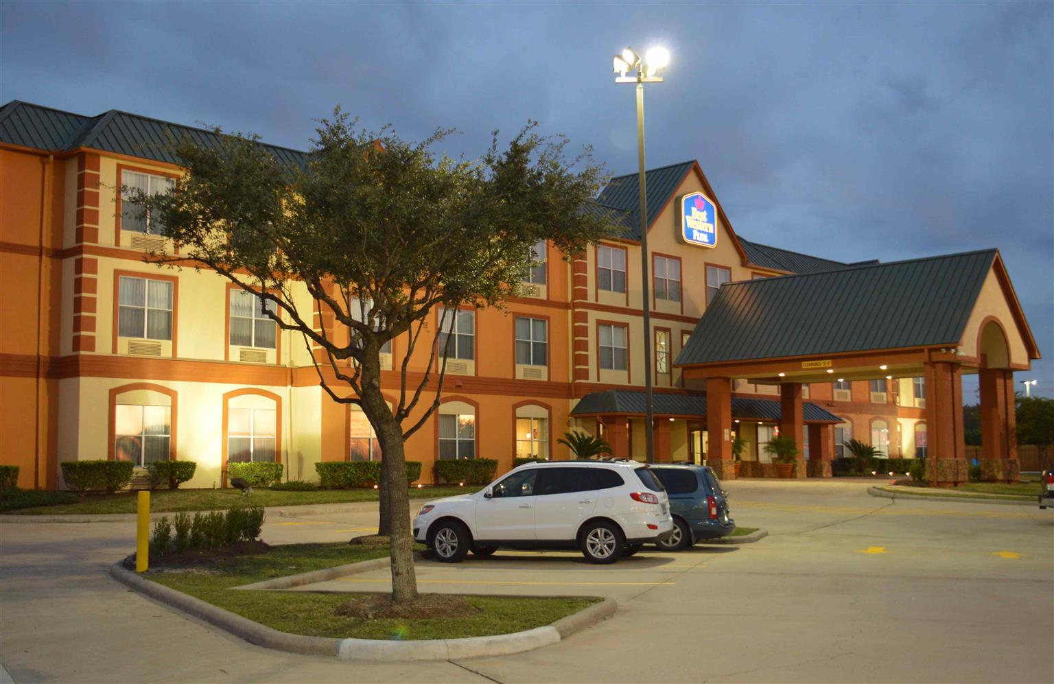 Best Western Plus Hobby Airport Inn And Suites Houston Buitenkant foto